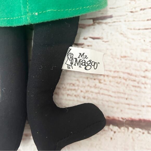 MR MAGOO Vintage 2002 Boston Celtics Plush 17" - Picture 2 of 5